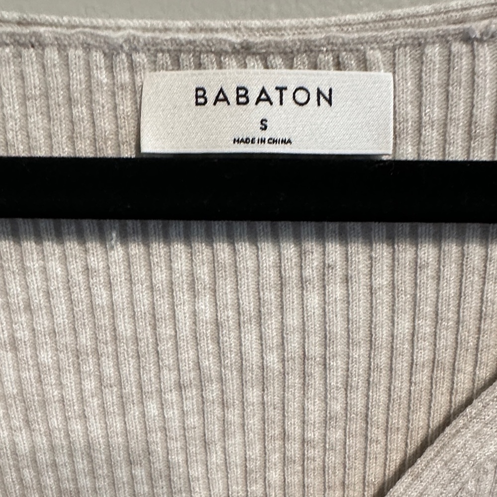 Babaton Light Beige V-Neck Sweater - Picture 2 of 7